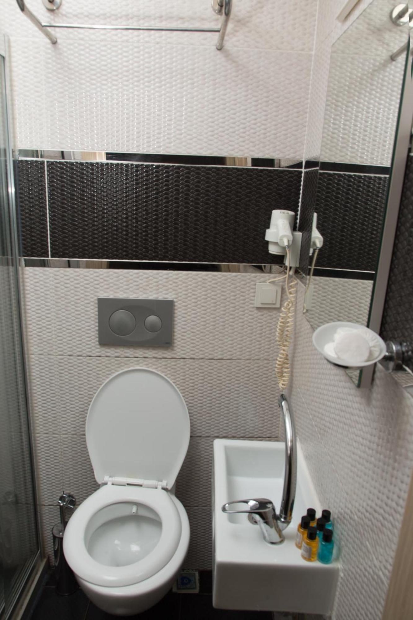 Honey Hotel イスタンブール エクステリア 写真